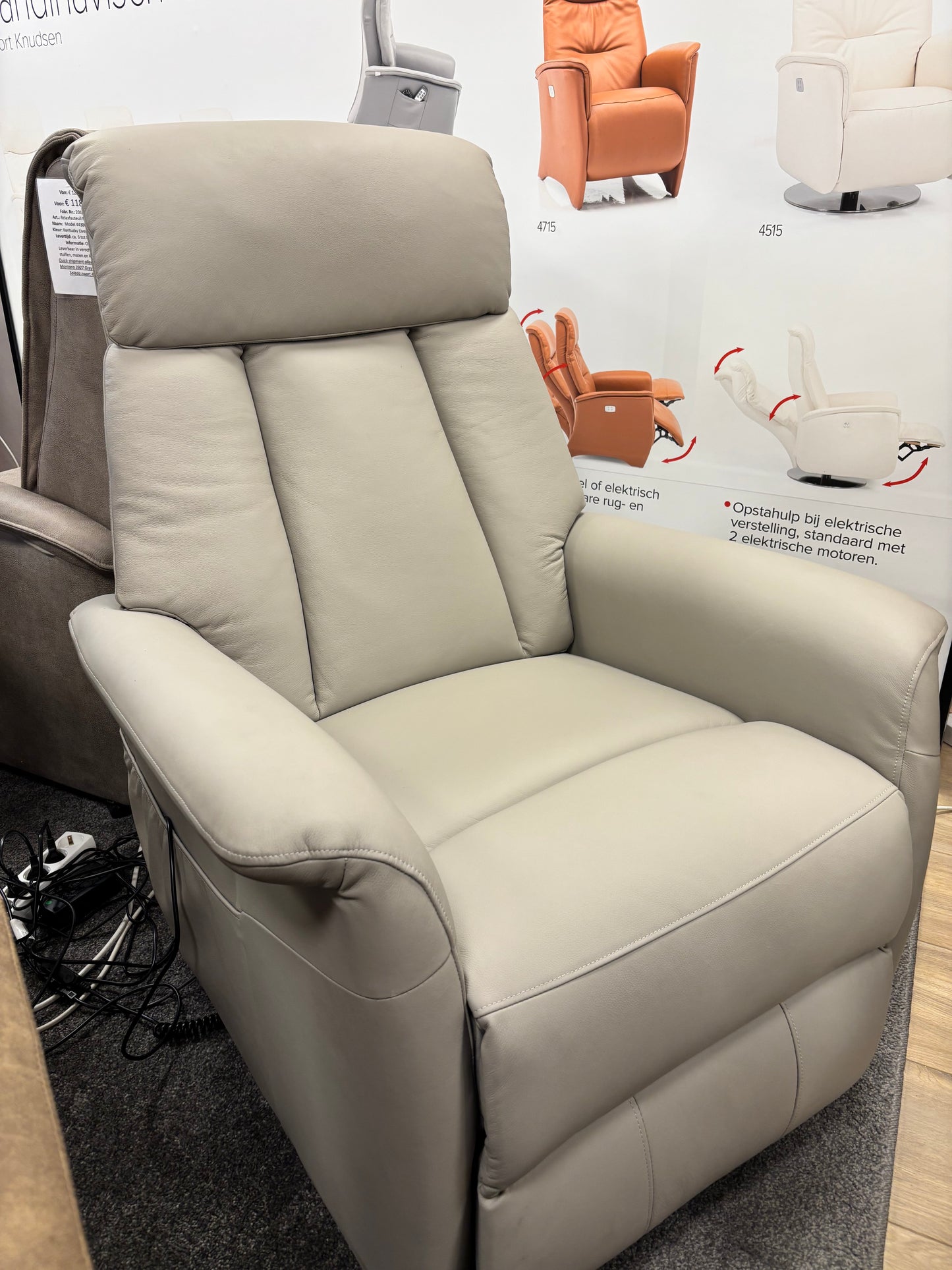 OPRUIMING Elektrische Relaxfauteuil Gibson