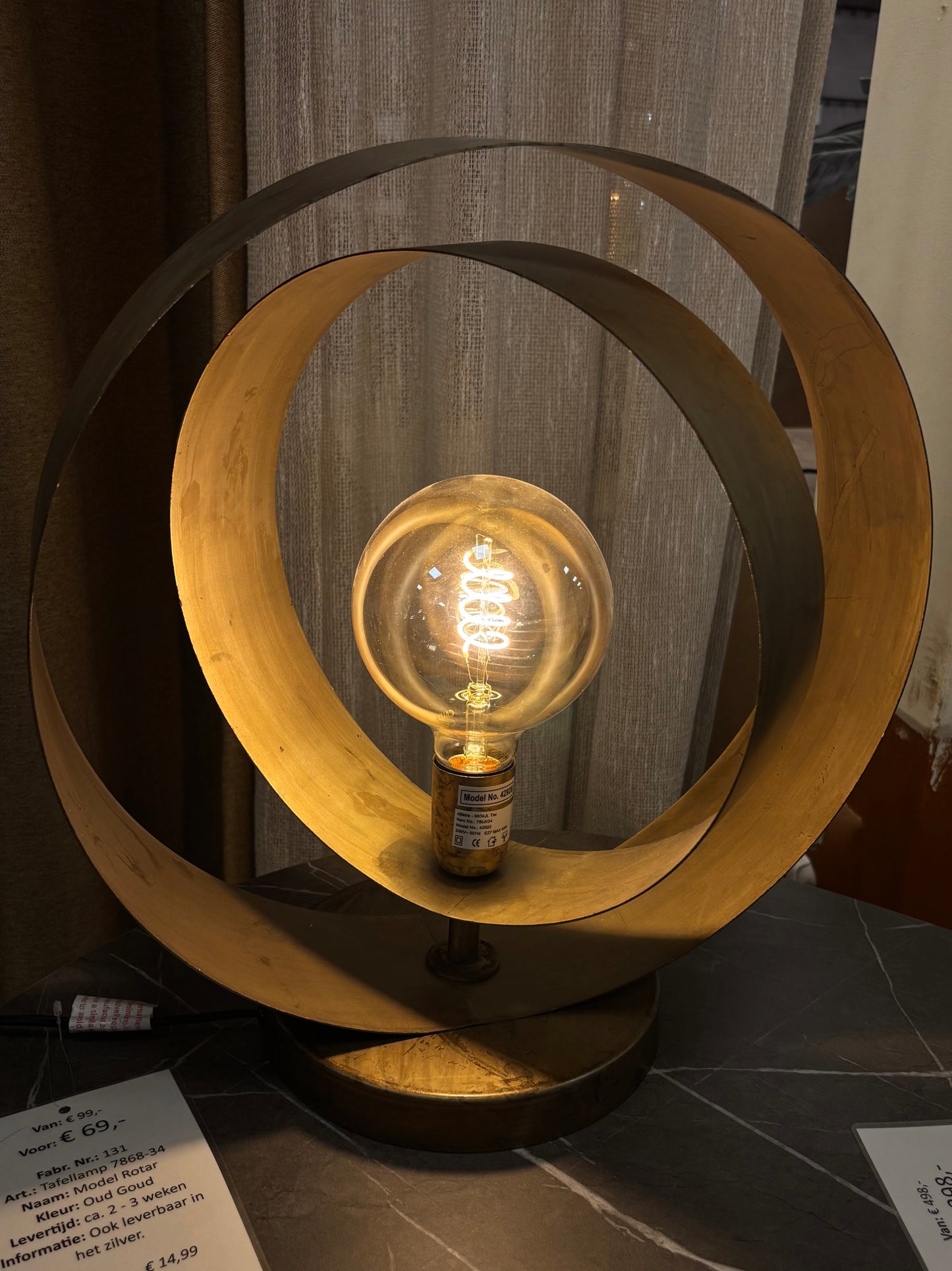 CLEARANCE Table lamp Rotar