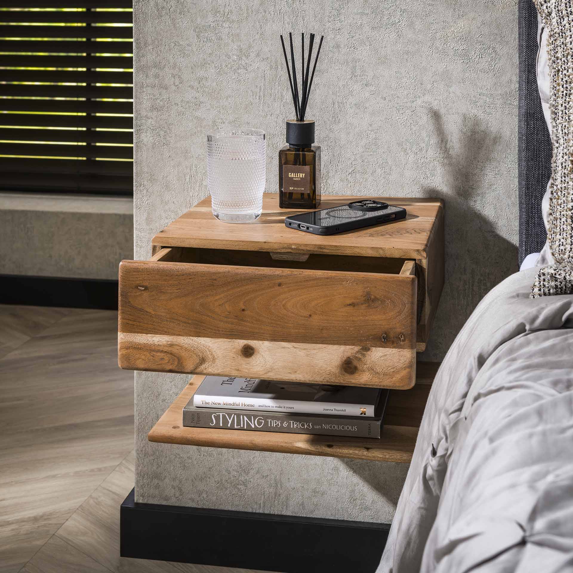 Nachtkastje Shelve