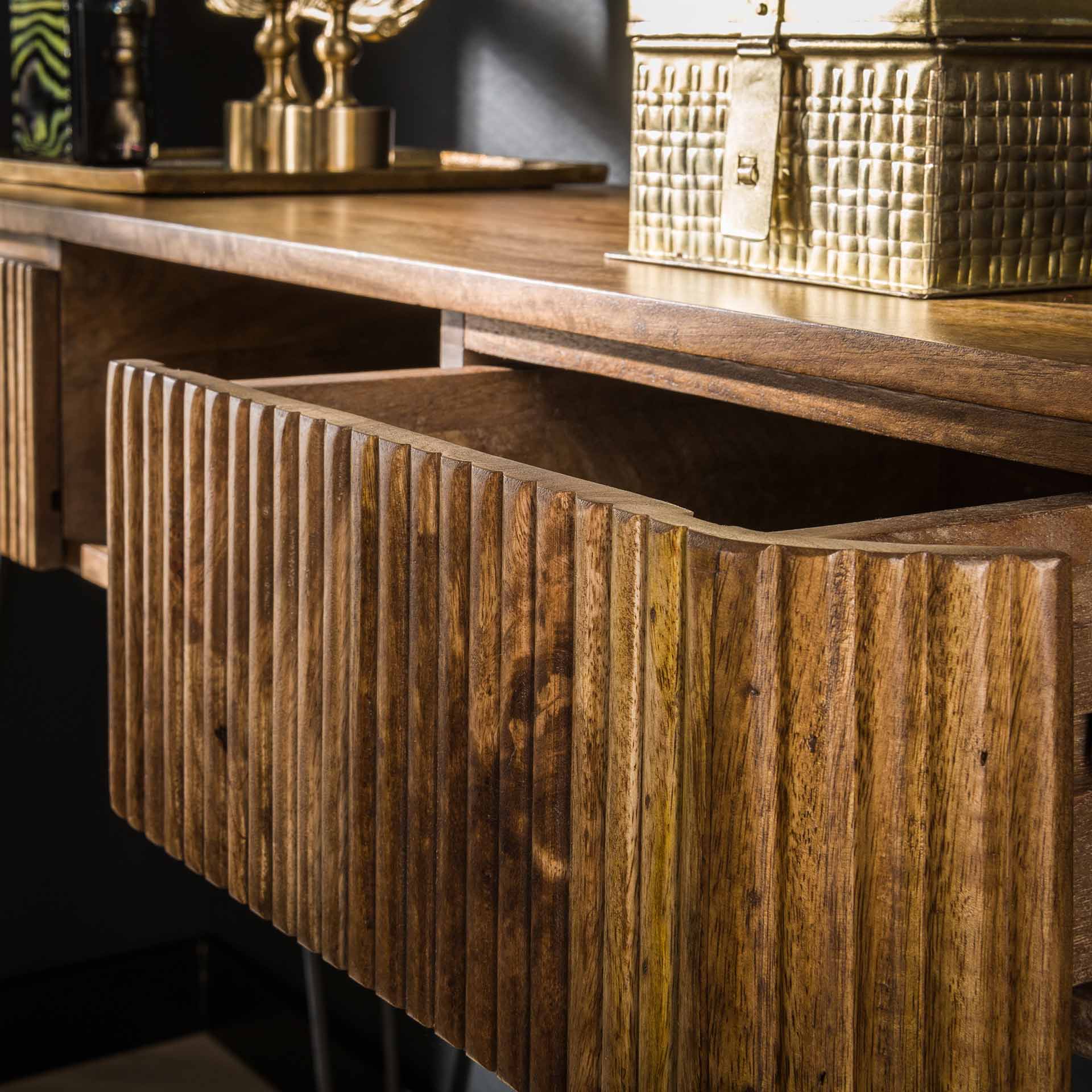 Kaptafel Mangohout Sand
