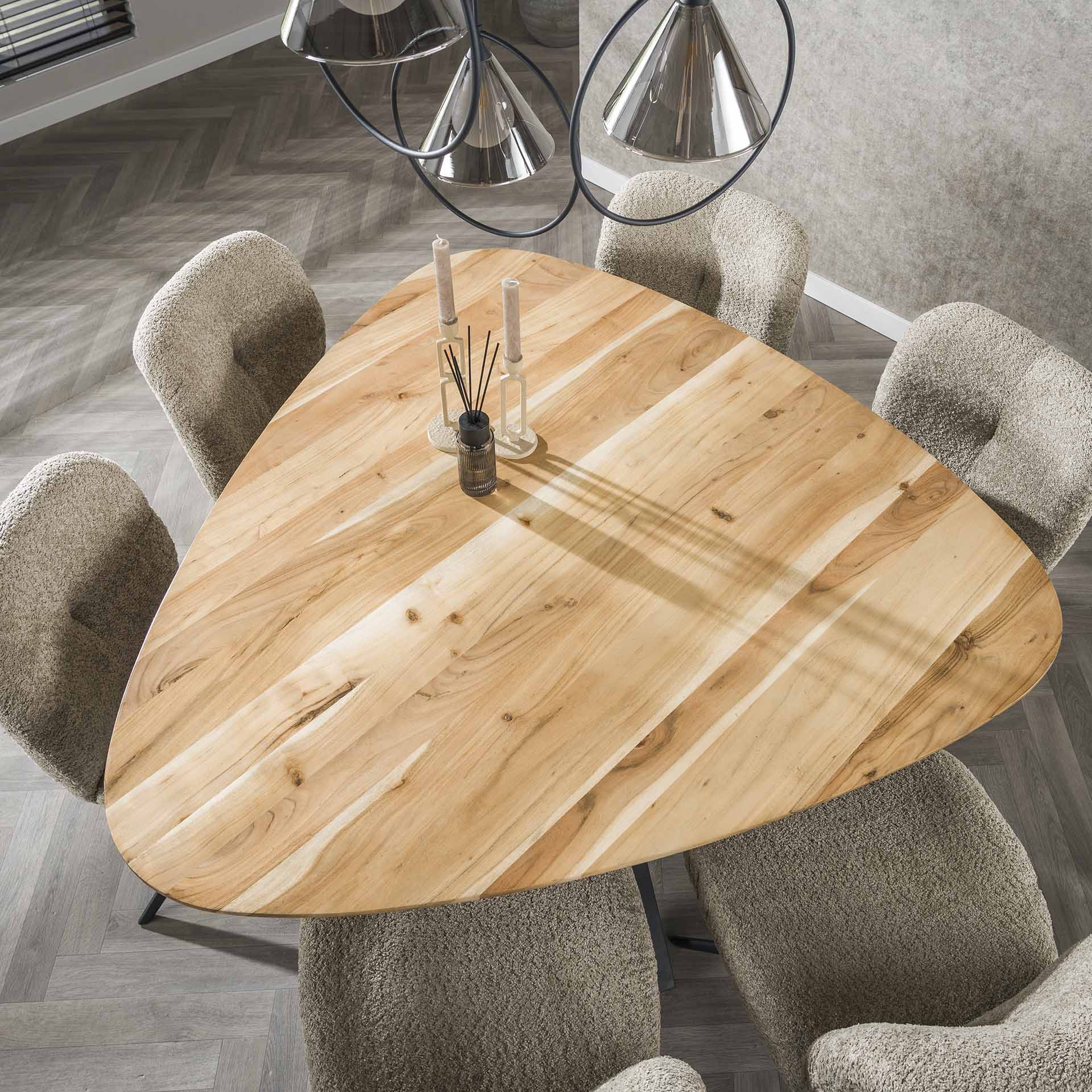 Eettafel Driehoekig