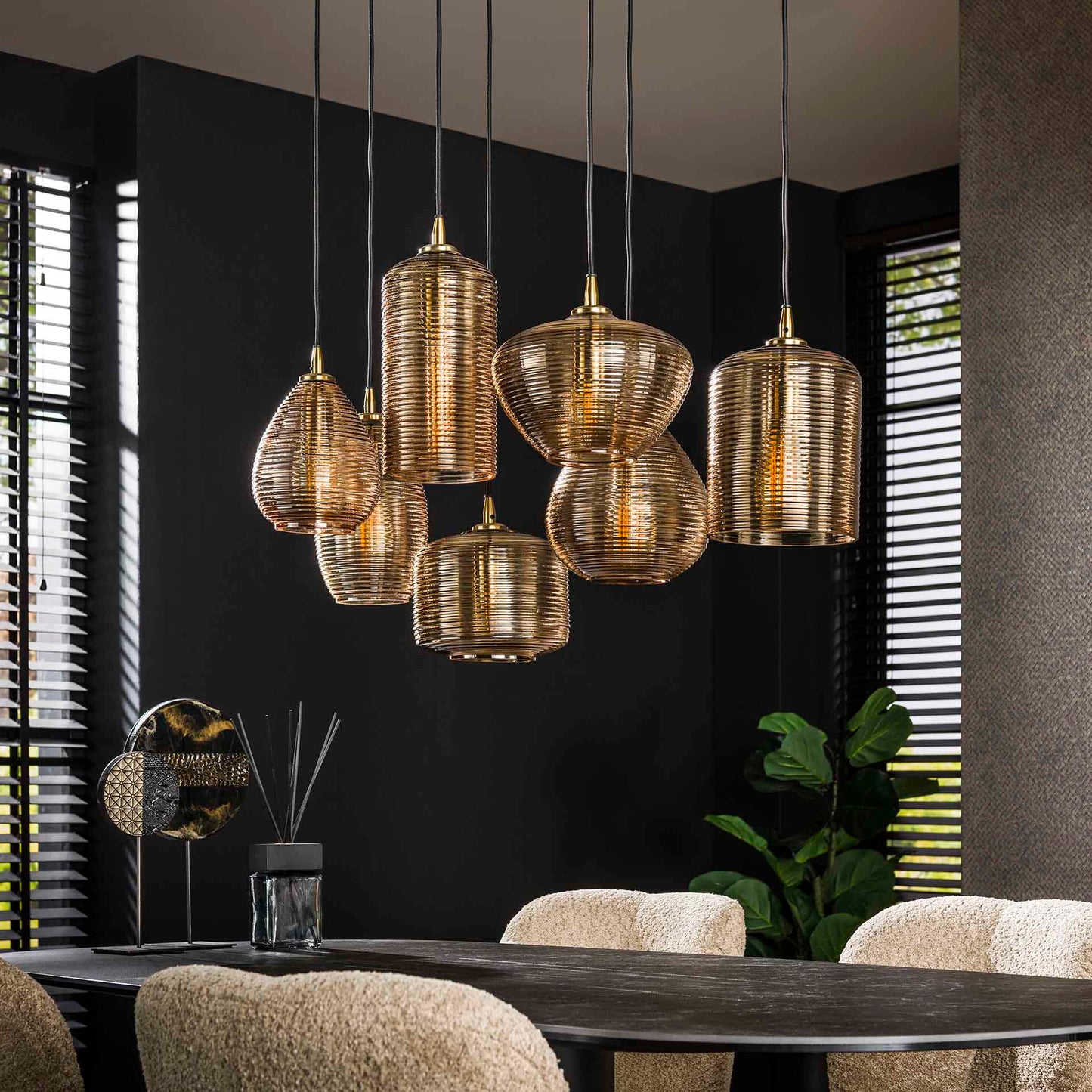 Hanglamp Amber - 7 glazen kapjes verstelbaar