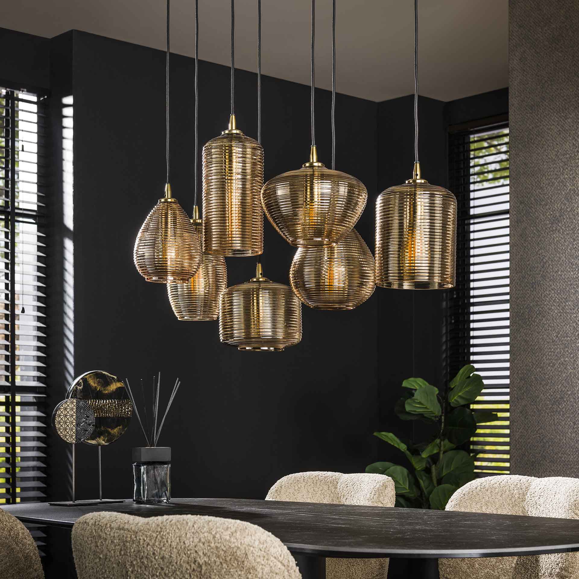 Hanglamp Amber - 7 glazen kapjes verstelbaar
