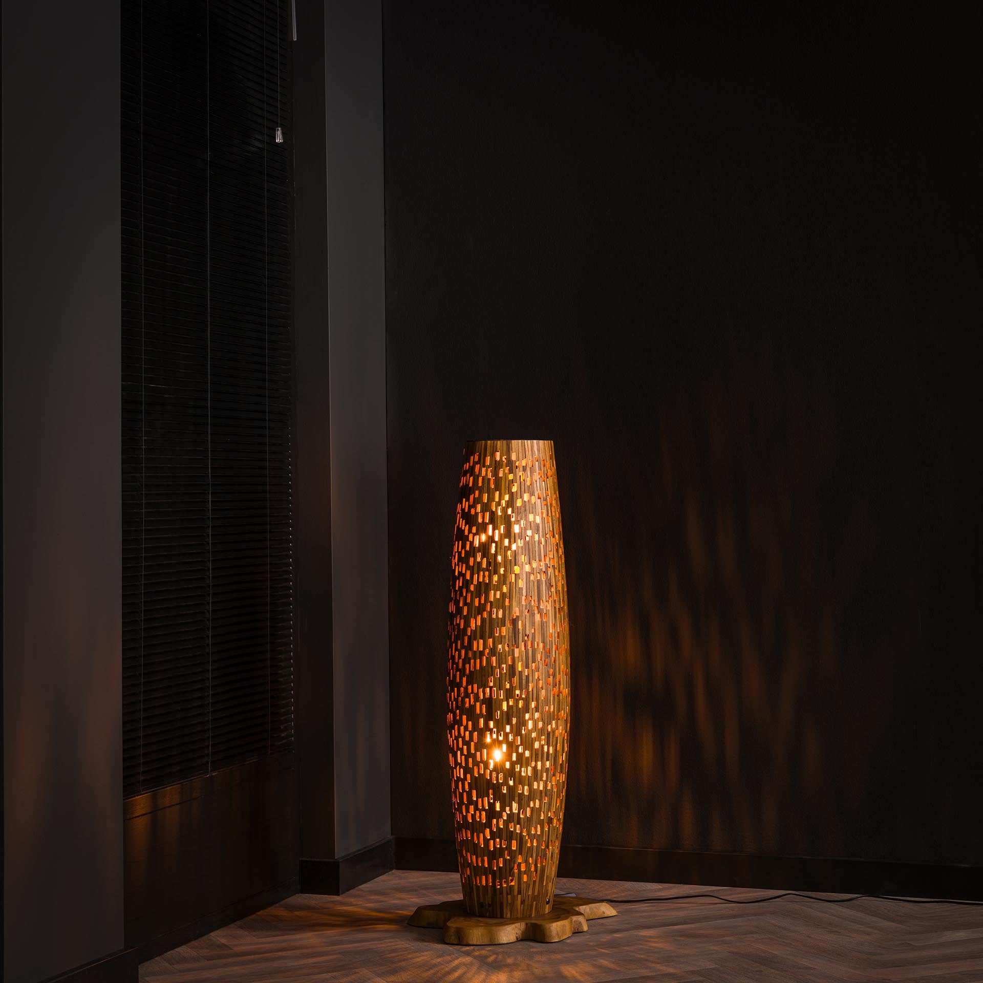 Vloerlamp massief gerecycled teakhout