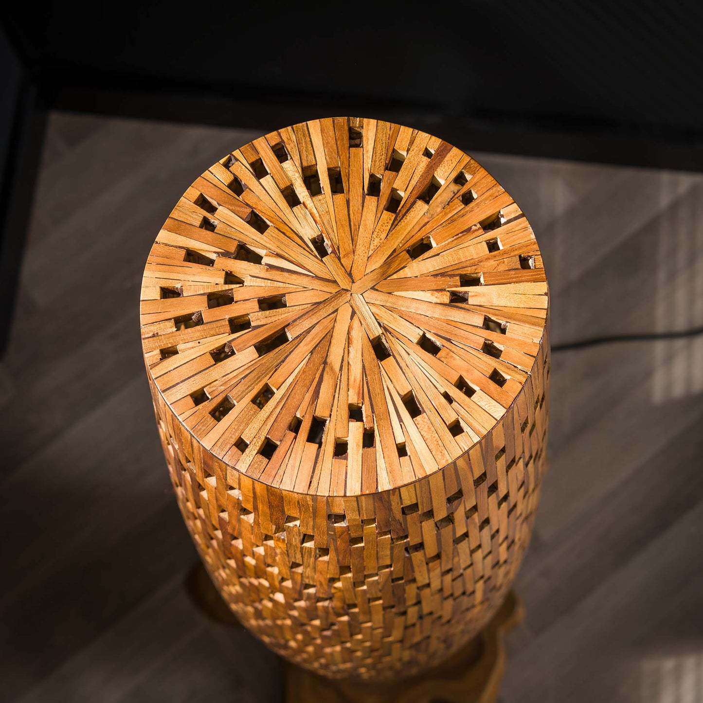 Vloerlamp massief gerecycled teakhout