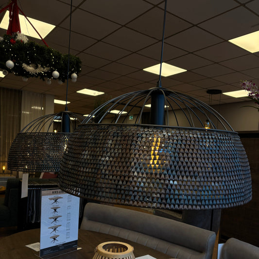CLEARANCE Hanging lamp Armor