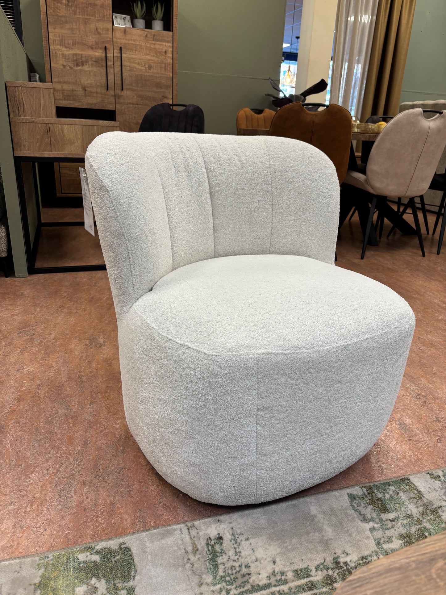 OPRUIMING Fauteuil 1360
