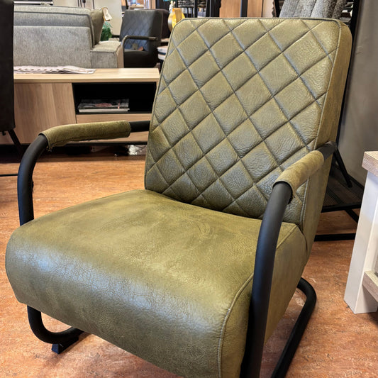 CLEARANCE Civo armchair