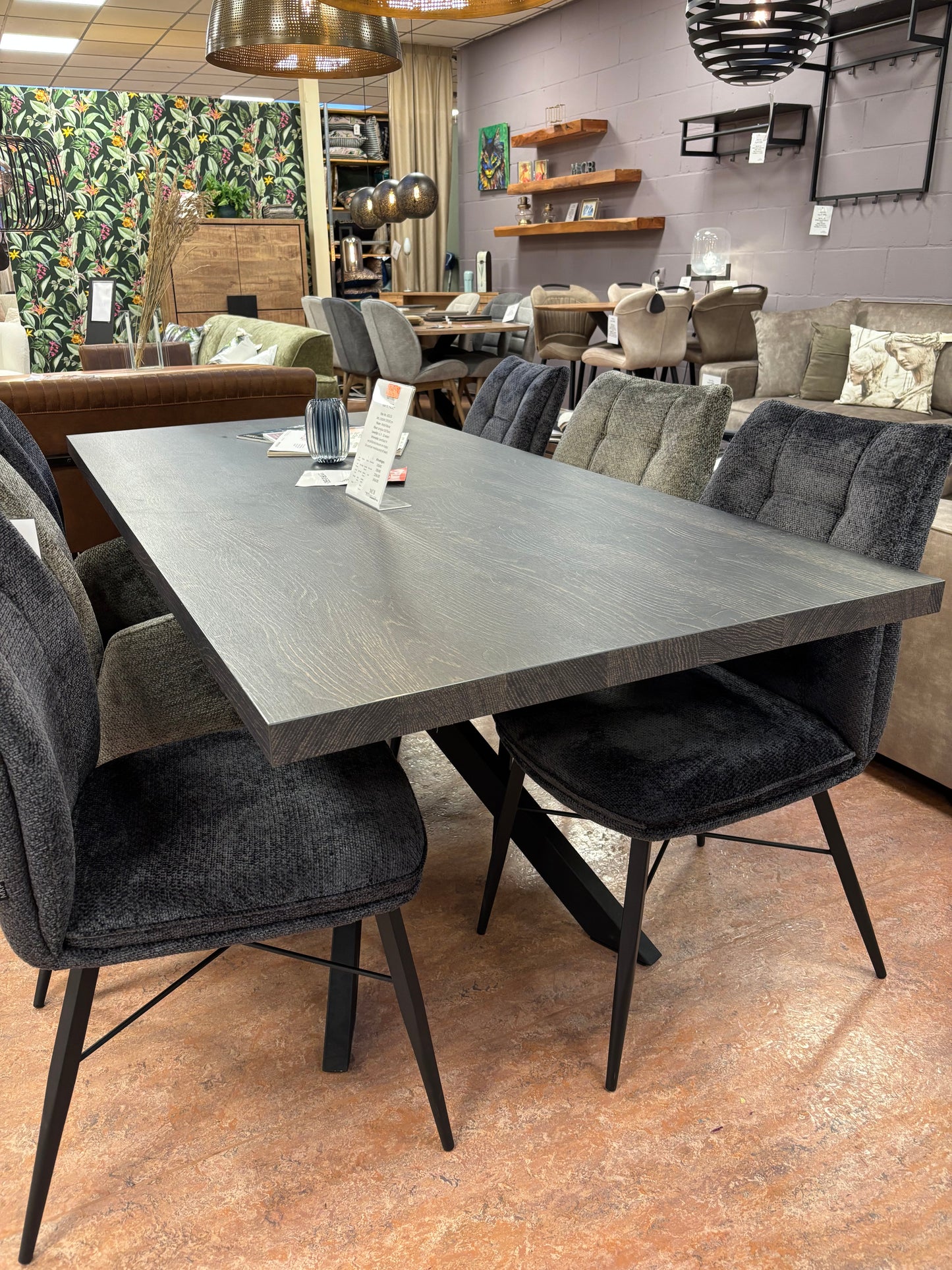 OPRUIMING Eettafel Novac