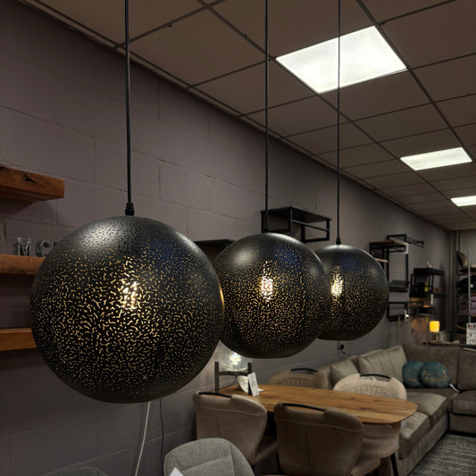 CLEARANCE Hanging lamp Oronero