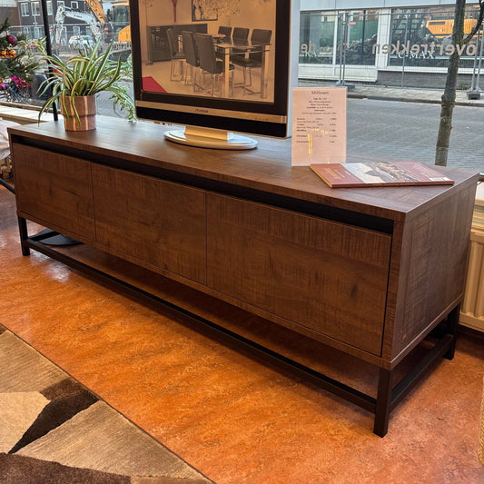 CLEARANCE TV cabinet Milltown