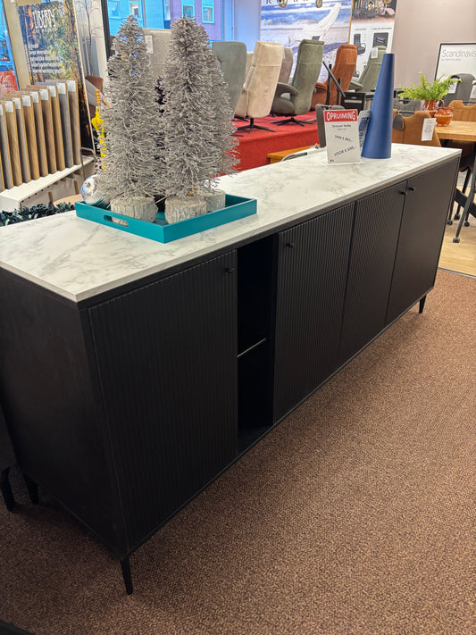 CLEARANCE Notte dresser